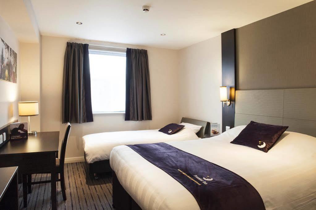 Hotel Premier York South West 3*